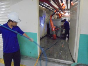 久大管道工程於桃園新竹餐廳進行餐飲廚房排水管與截油槽管線高壓水刀通管油垢清洗施工實績
